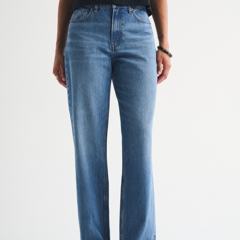 Abercrombie & Fitch Curve Love Loose Jean 30/10R